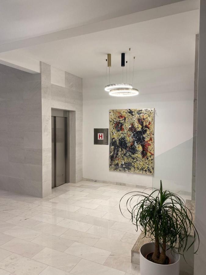 Apartmani G8 パレ エクステリア 写真