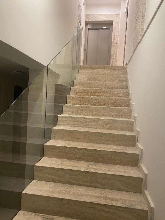 Apartmani G8 パレ エクステリア 写真
