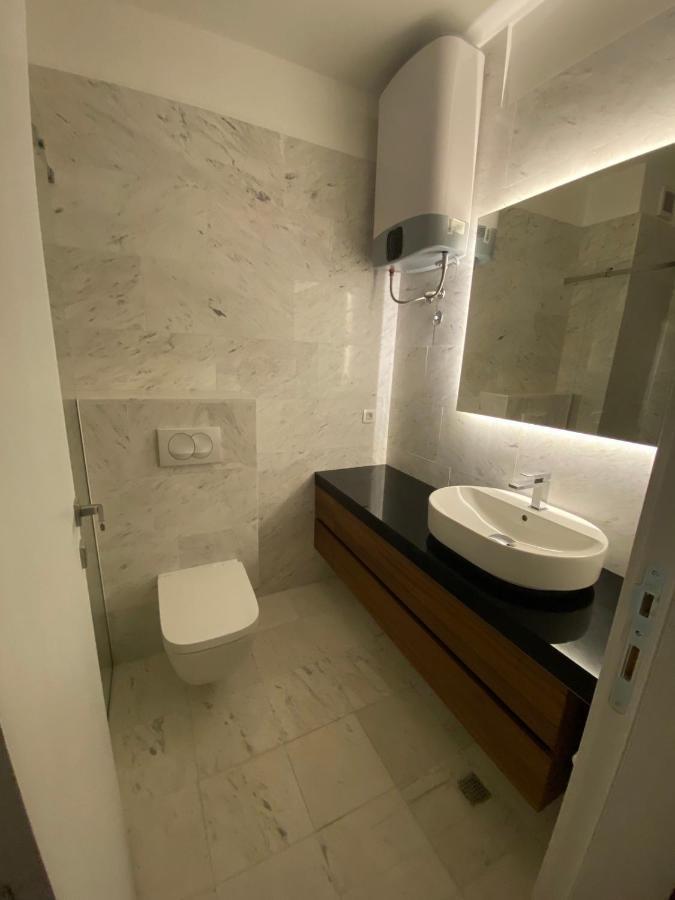 Apartmani G8 パレ エクステリア 写真