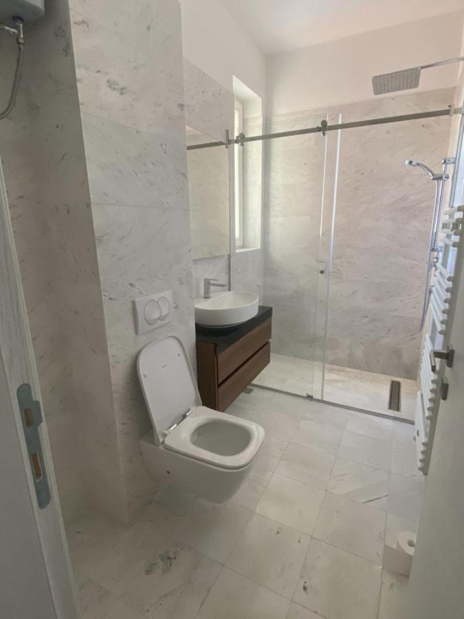Apartmani G8 パレ エクステリア 写真