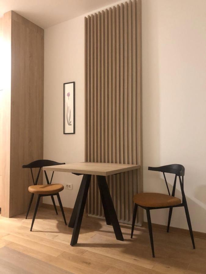 Apartmani G8 パレ エクステリア 写真